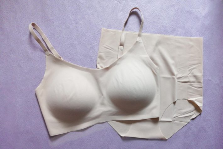 ユニクロのワイヤレスブラ