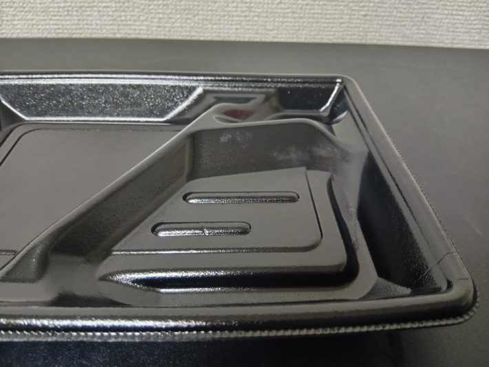 ファミマ弁当容器3