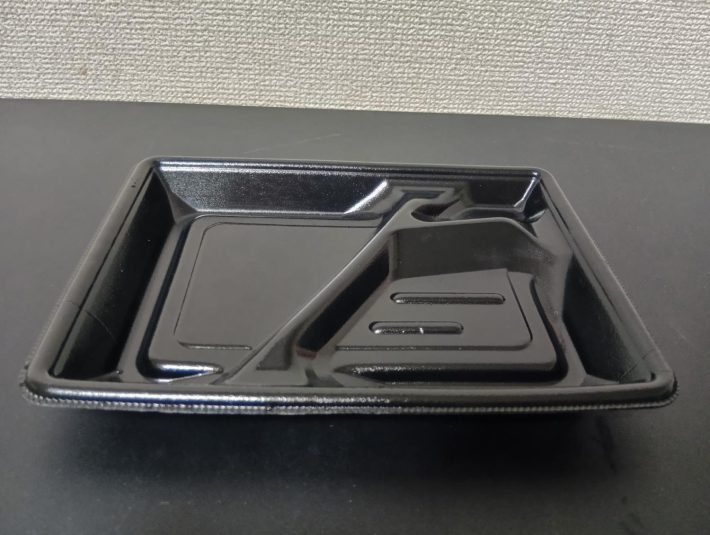 ファミマ弁当容器1　