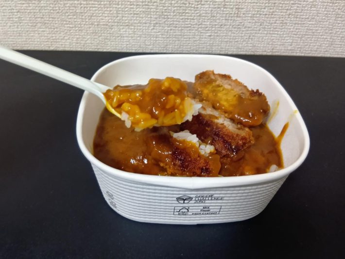 カツカレー4