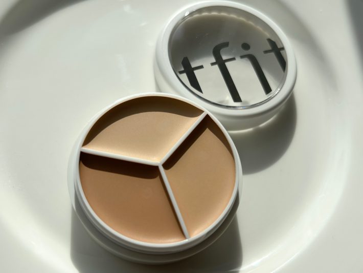 tfitコンシーラー