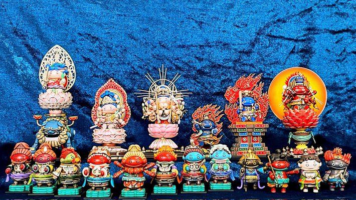 『メカトロメイト』や『メカトロウィーゴ』というプラモデルを元に仏像に改造することにハマっているとか