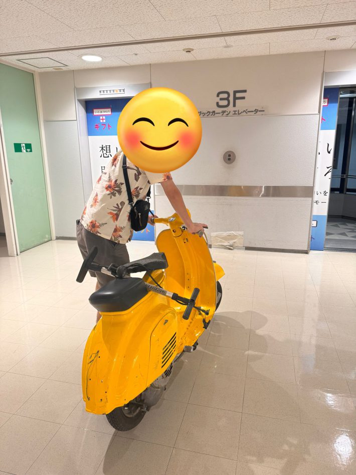 ヴィレヴァン全店まわるひと【非公式】さん