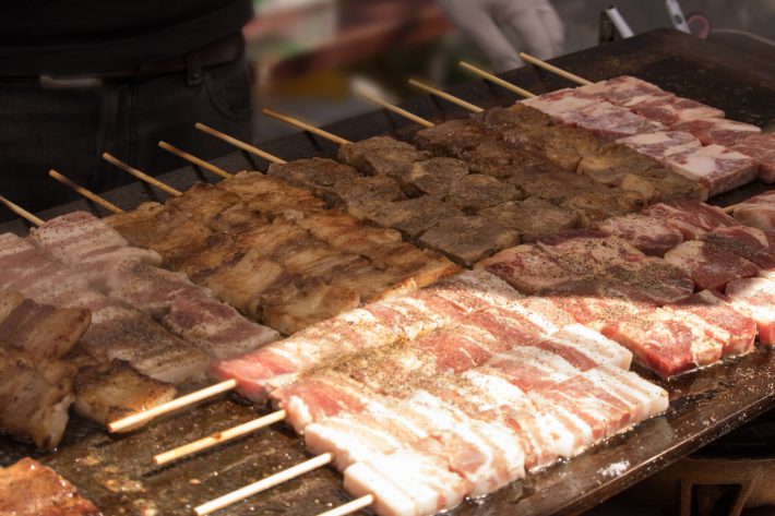 屋台の牛串