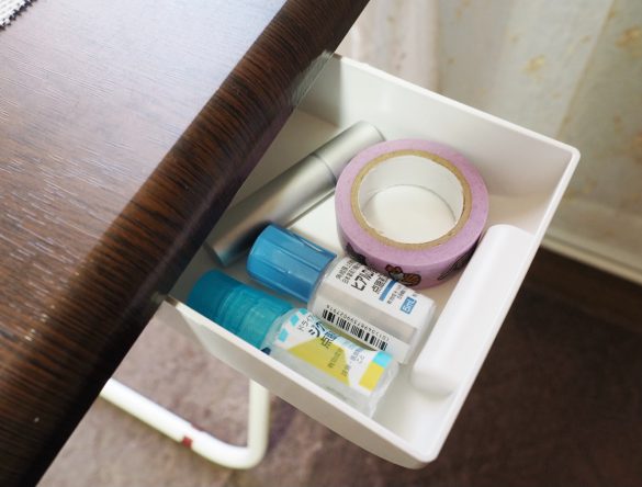 ダイソー「取り付け式引き出し」