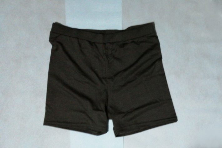 黒の防寒インナー