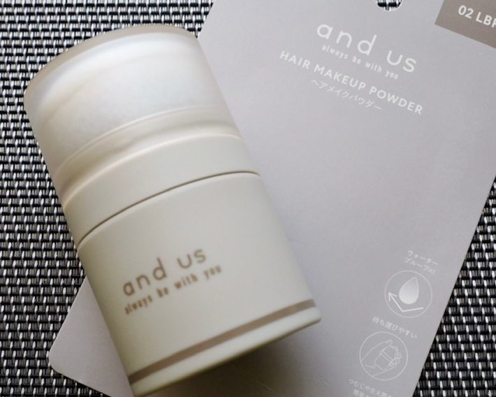 「【and　us】ヘアメイクパウダー」