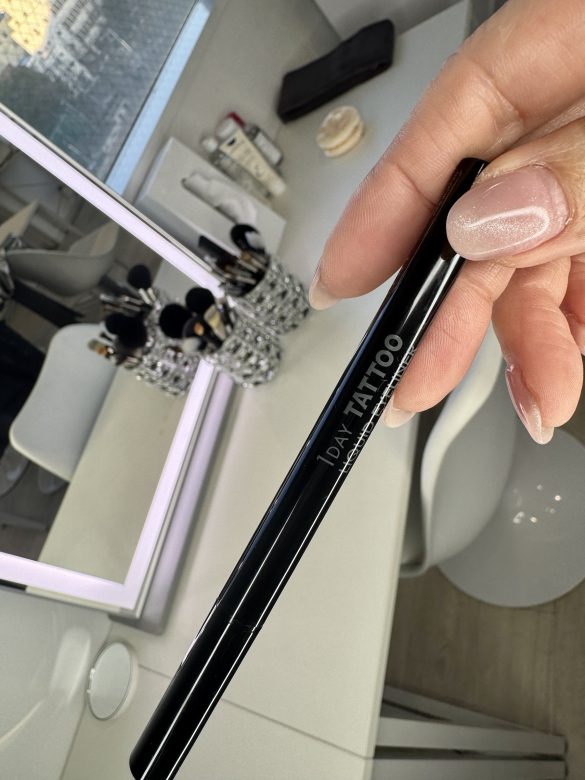 画像5_アイライナー