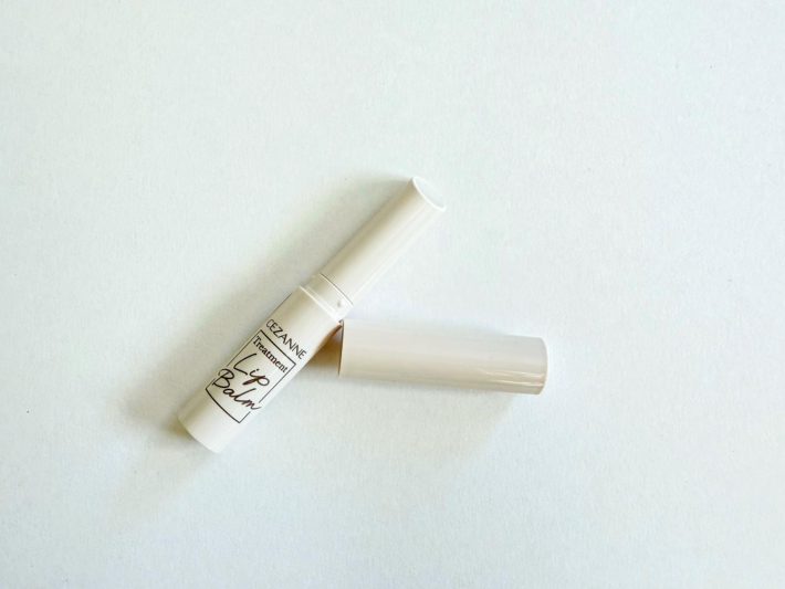 セザンヌ　トリートメントリップバーム