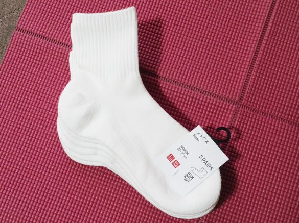 ユニクロ　「ソックス/3足組/リブパイル」