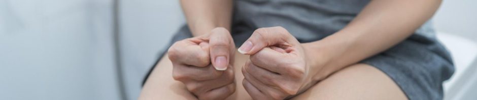 トイレにいる女性