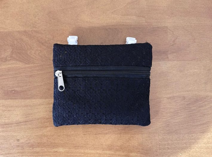 DAISOの「移動ポケット」は大人かわいいレース柄