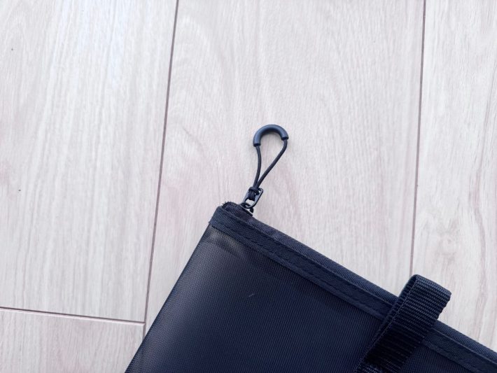 ジッパータブがついていて開けやすい