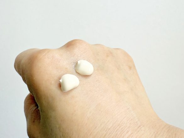 あなたの紫外線対策、シミやうっかり日焼けの原因を作っているかも。やってはいけない日焼け止めの塗り方とは？