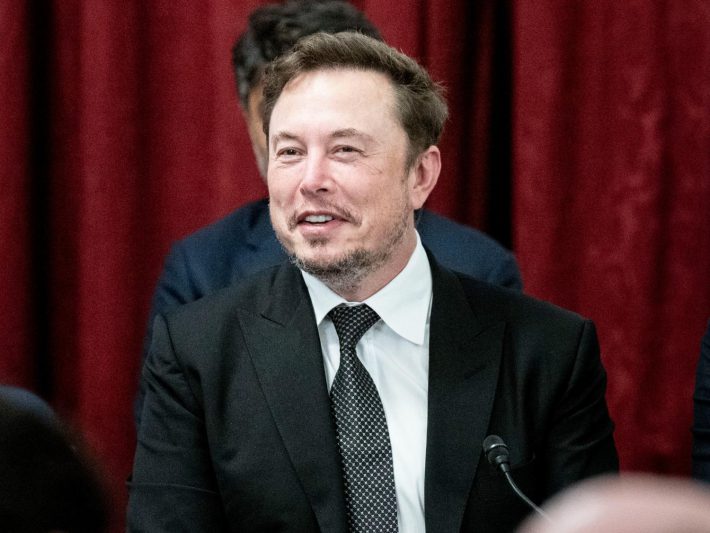 イーロン・マスク
