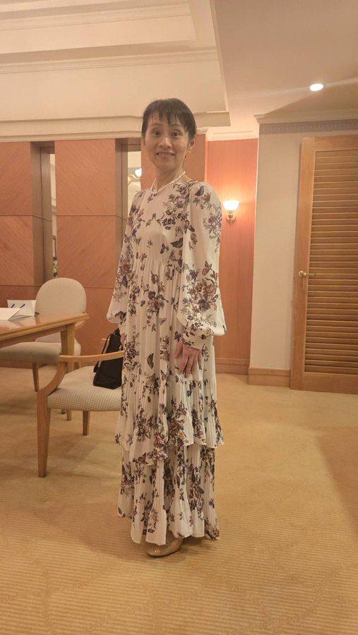 石破首相夫人、68歳ファーストレディとして花柄ワンピースは適切か？「外交の場なのに」批判の声