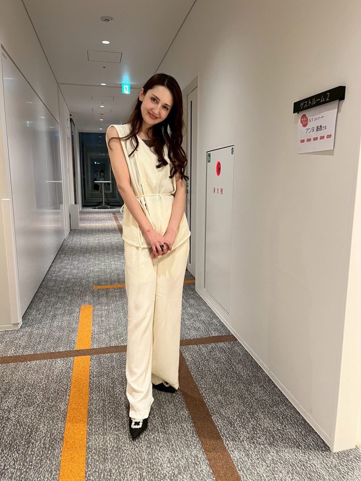 アンヌ遙香さん