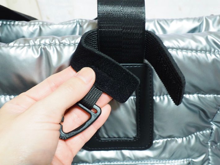 「リュックにプラス ベルトカラビナ」