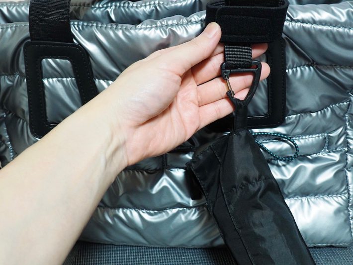 「リュックにプラス ベルトカラビナ」