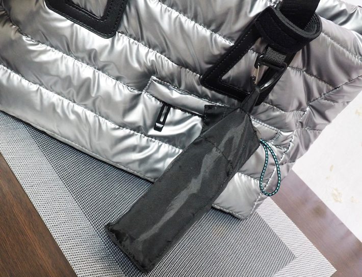 「リュックにプラス ベルトカラビナ」