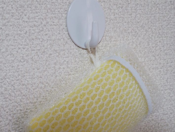 ダイソーの「石けん用スポンジ」