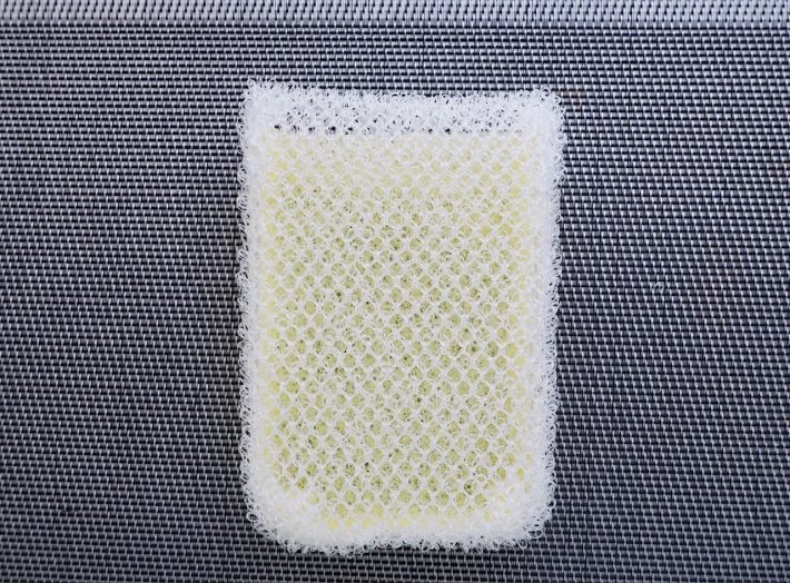 ダイソーの「石けん用スポンジ」