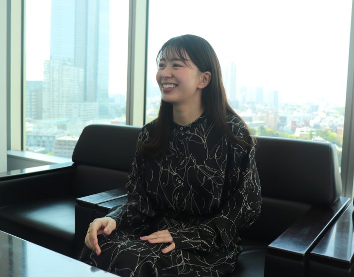 『ジョフウ 〜女性に××××って必要ですか？〜』のプロデューサーを務める正井彩夏氏