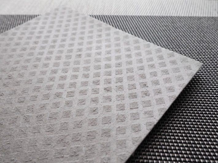 無印良品「素早く吸水する 植物由来のセルロースシート」