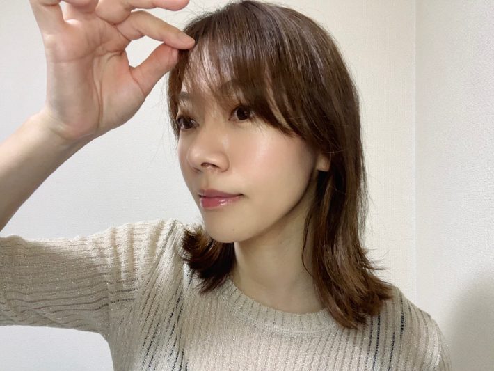 指で塗る液体タイプのケープ「ニュアンスキープリキッド」