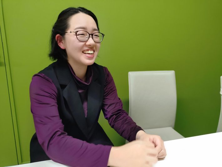 ピン芸人　きりさん