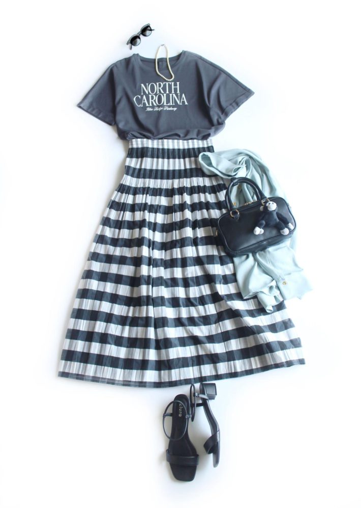 Eluraのサマ見えドルマンTシャツ