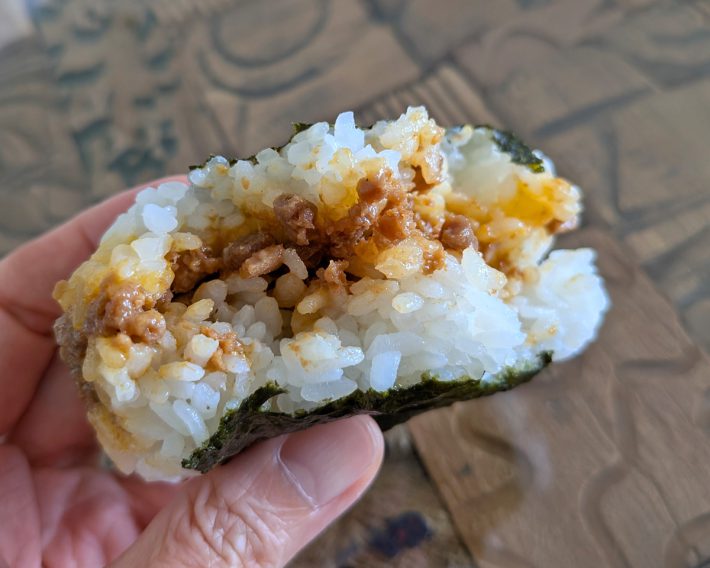 おにぎりの断面