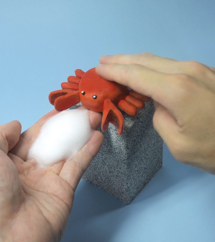 カニ泡ソープディスペンサー