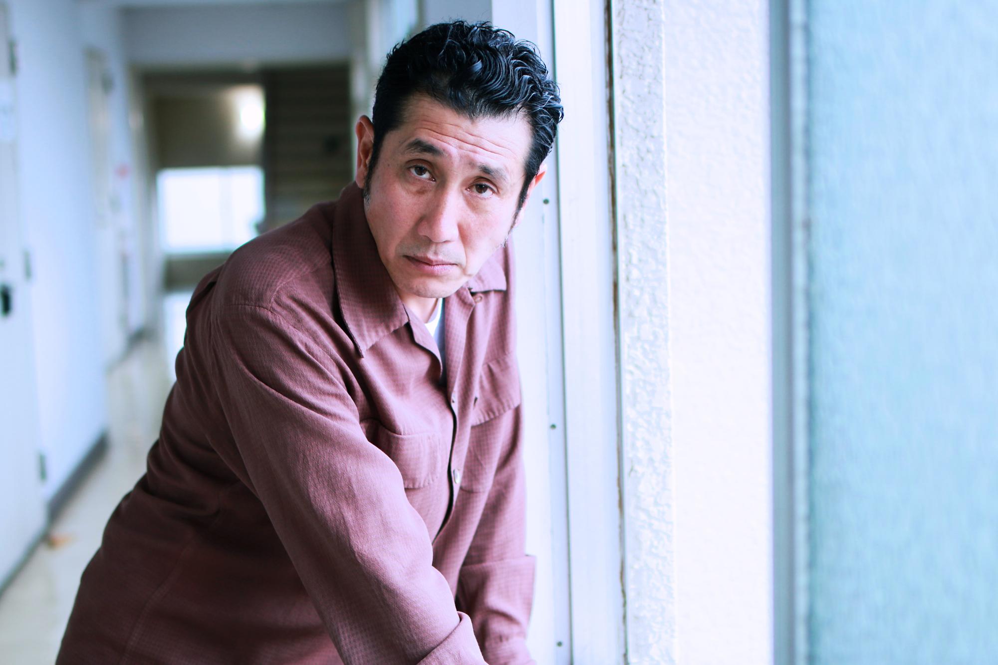 メンノン”モデル時代から30年 改名した50歳俳優が語る「未だに昔の名前で呼ばれるのは…」 « 女子SPA！