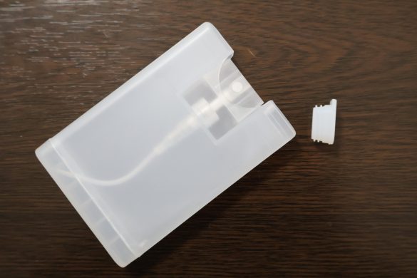 カード型スプレーボトル　20ml