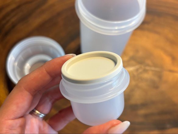 「トッピングカップ付きランチカプセル」