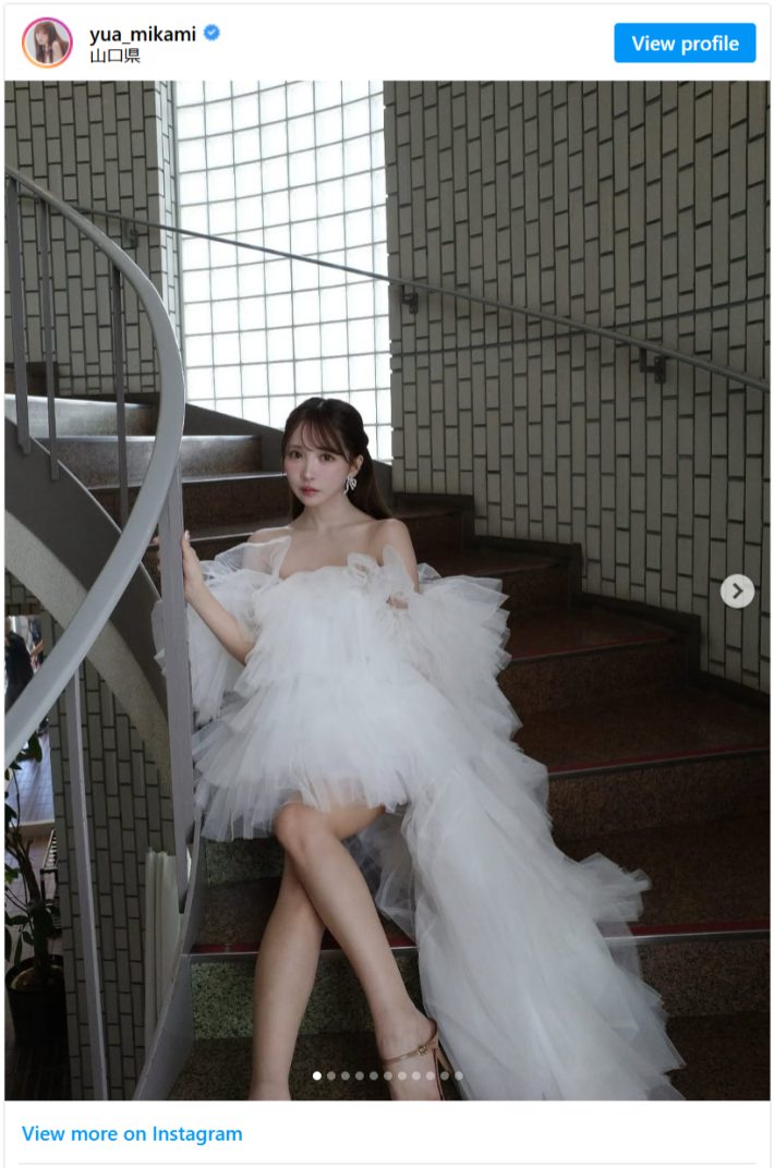 三上悠亜Instagramより