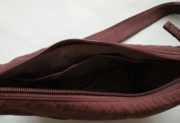 ユニクロミニバッグ