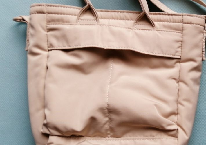 ユニクロミニバッグ