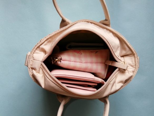 ユニクロミニバッグ