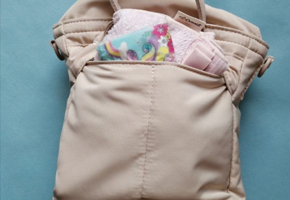 ユニクロミニバッグ