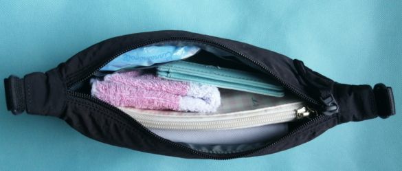 ユニクロミニバッグ