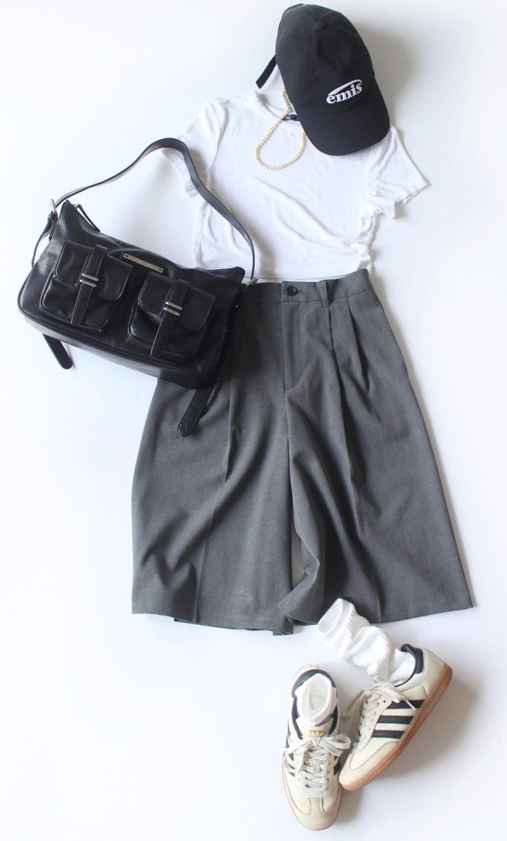 バミューダパンツ