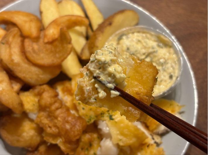 「フィッシュ＆チップス」　1382円（税込）