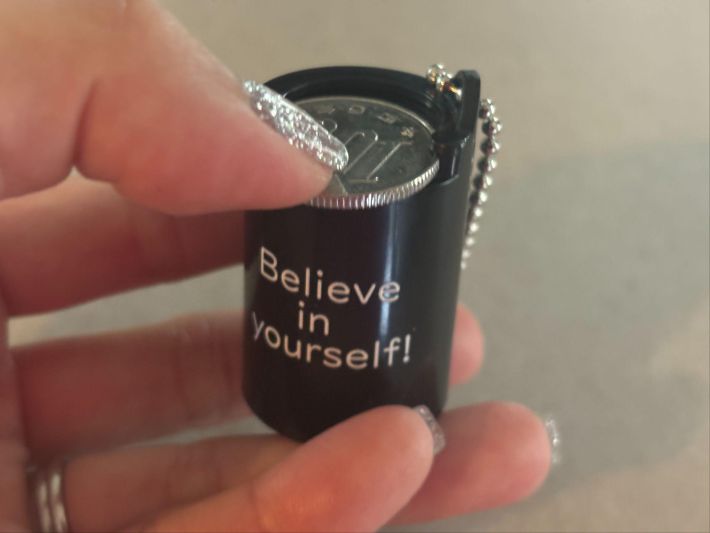 「100円玉コインケース」