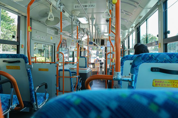路線バスの車内