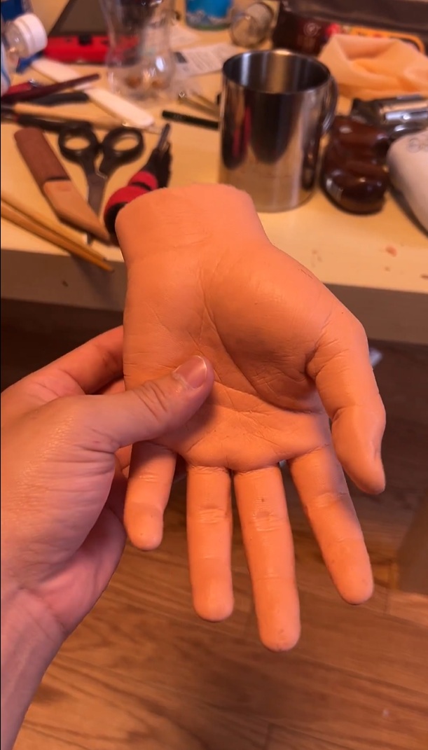 あたたかそうな手のひらだ