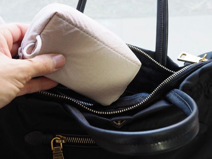 無印良品ポーチ