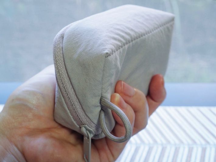 無印良品ポーチ