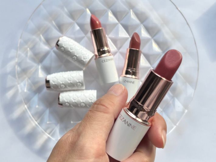 セザンヌの「ラスティングステイリップカラー」